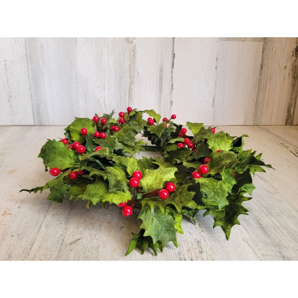 Mistletoe faux wreath Xmas‎ home decor red cranberry figure unique